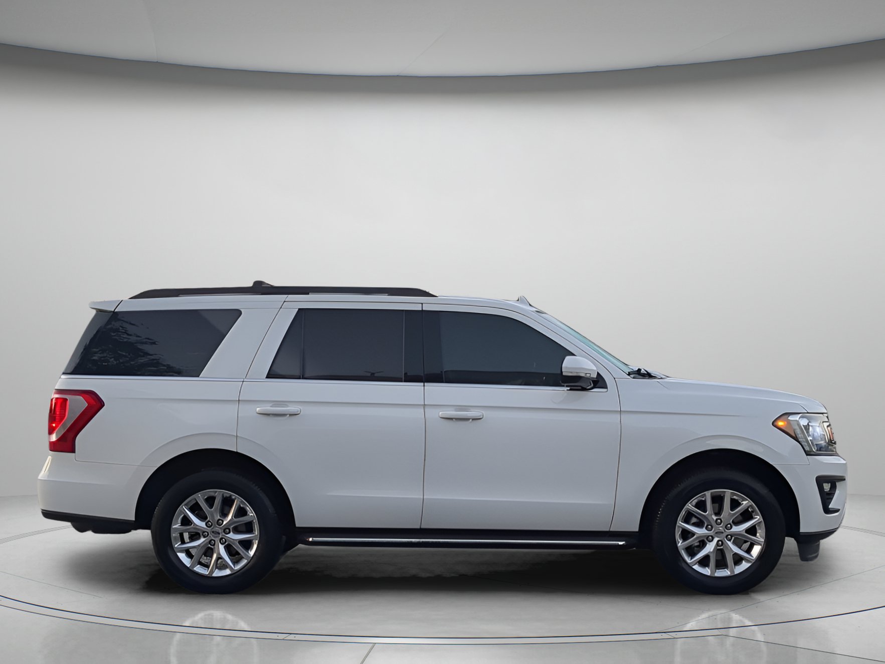 Certified 2021 Ford Expedition XLT RWD image 39
