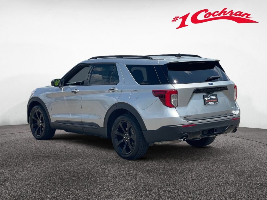 Certified 2024 Ford Explorer ST-Line w/ Class IV Trailer Tow Package AWD/4WD image 29