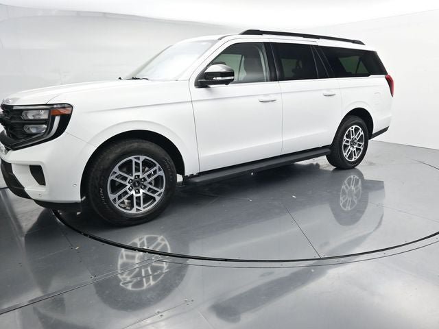 Certified 2025 Ford Expedition Max Active AWD/4WD image 4