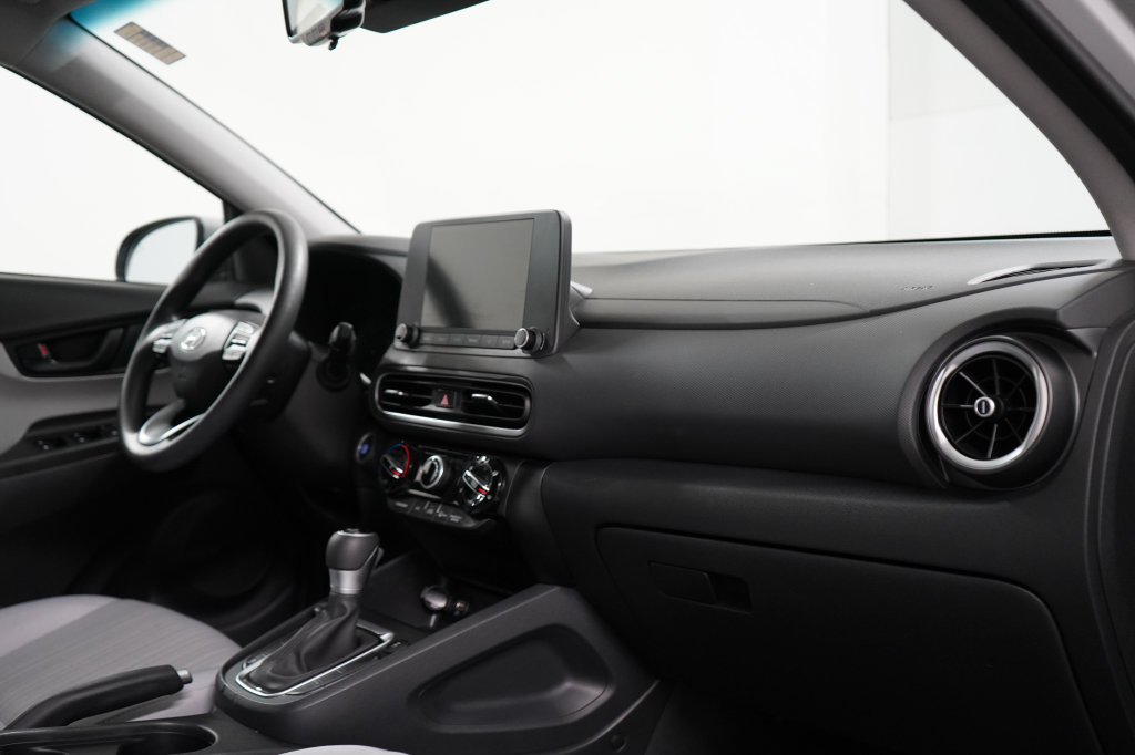 Used 2023 Hyundai Kona SEL AWD/4WD image 22