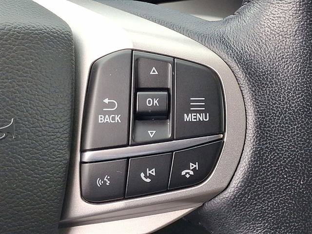 Certified 2022 Ford Explorer XLT w/ Equipment Group 202A AWD/4WD image 24