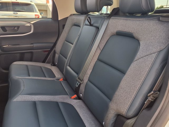 Certified 2024 Ford Bronco Sport Outer Banks AWD/4WD image 8