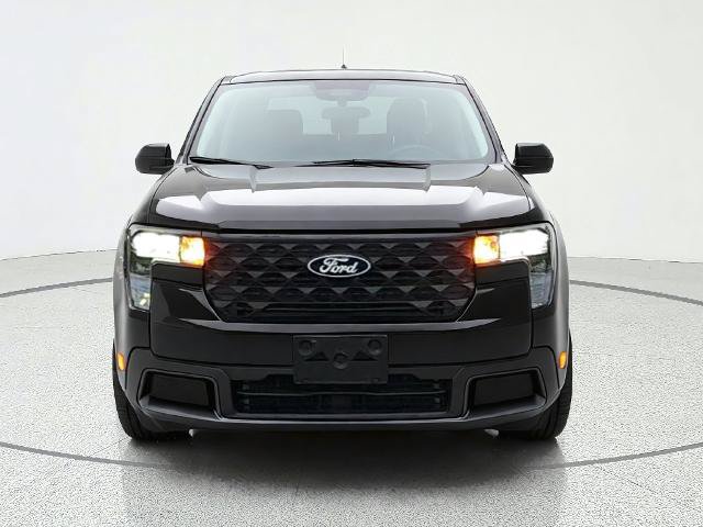 Certified 2025 Ford Maverick XLT FWD image 2