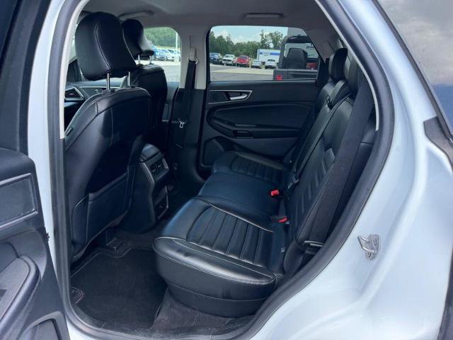 Certified 2024 Ford Edge SEL AWD/4WD image 9