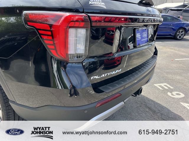Certified 2025 Ford Explorer Platinum w/ LUX Leather Package image 10