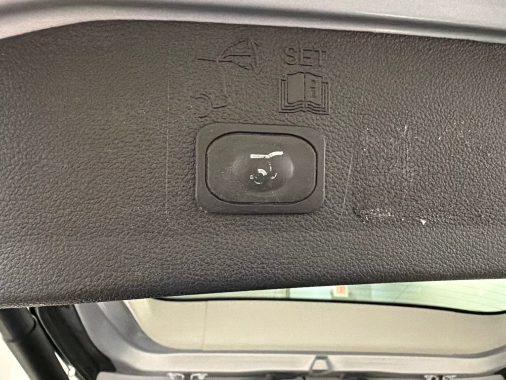 Certified 2019 Ford Escape Titanium AWD/4WD image 36