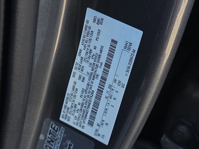 Certified 2022 Ford F450 Platinum w/ FX4 Off-Road Package image 34