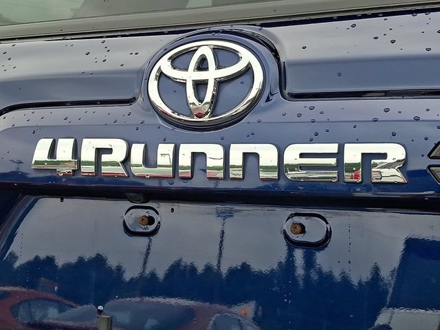 Used 2022 Toyota 4Runner TRD Sport w/ Technology Package AWD/4WD image 32