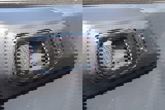 Certified 2025 Ford Bronco Badlands image 19