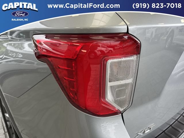 Certified 2023 Ford Explorer XLT w/ Equipment Group 202A RWD image 15