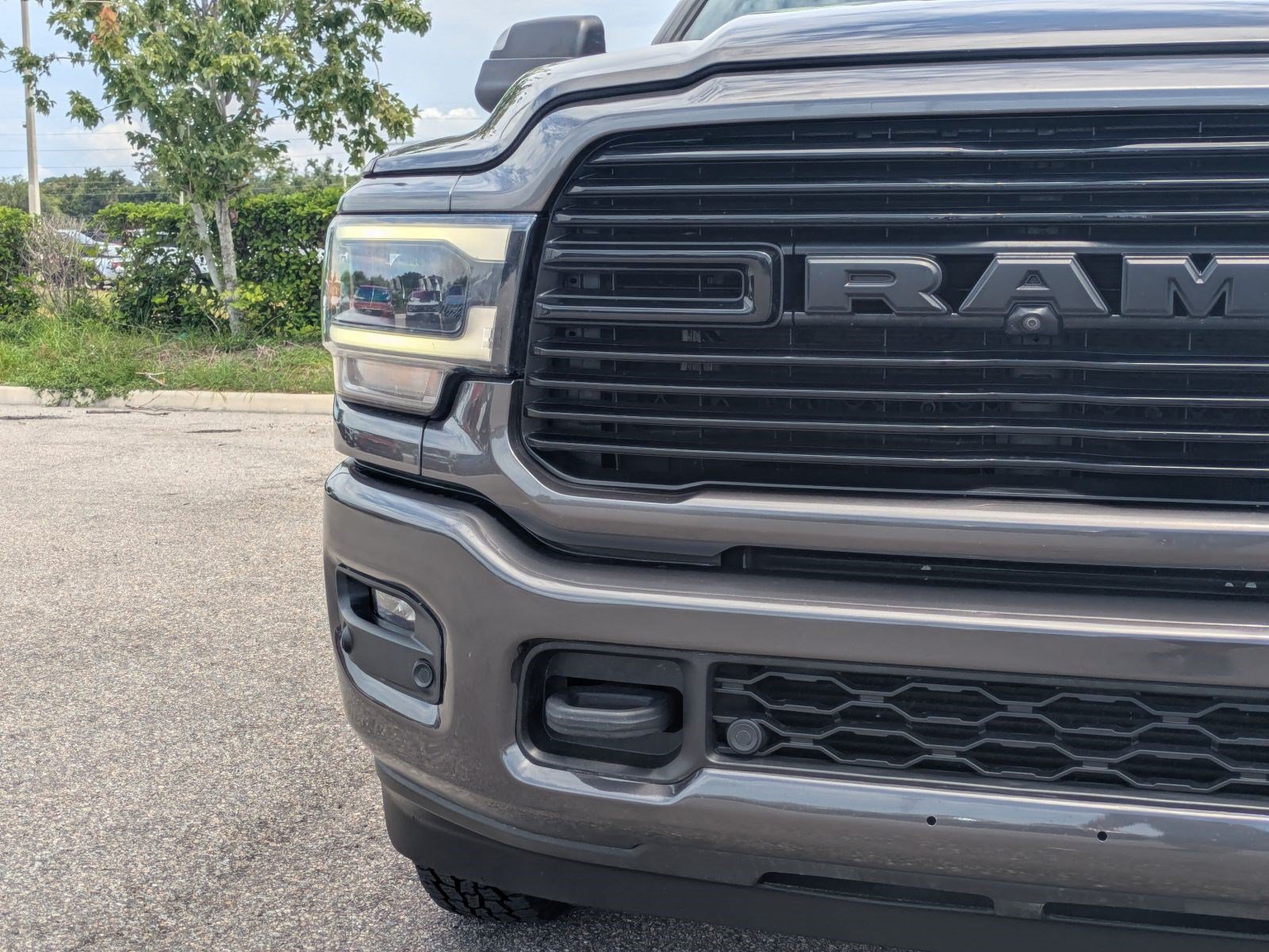 Used 2022 RAM 3500 Laramie w/ Night Edition AWD/4WD image 10