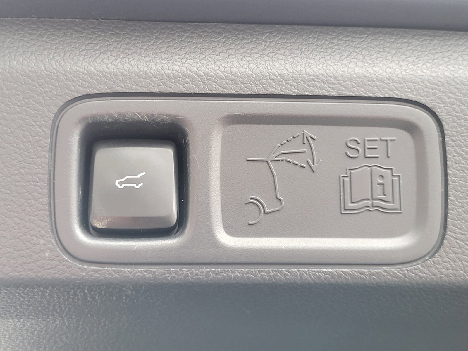 Certified 2023 Ford Expedition XLT image 32