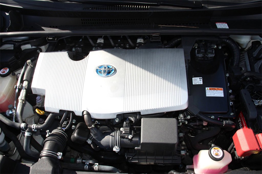 Used 2019 Toyota Prius XLE image 28