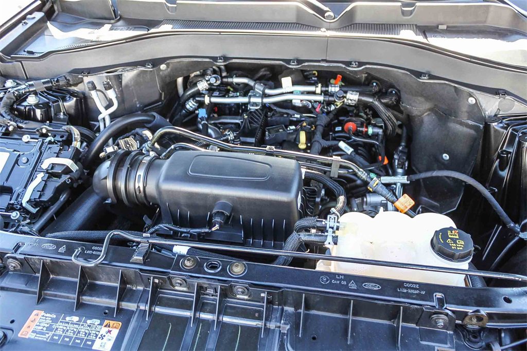 Certified 2023 Ford Explorer XLT w/ Equipment Group 202A image 34