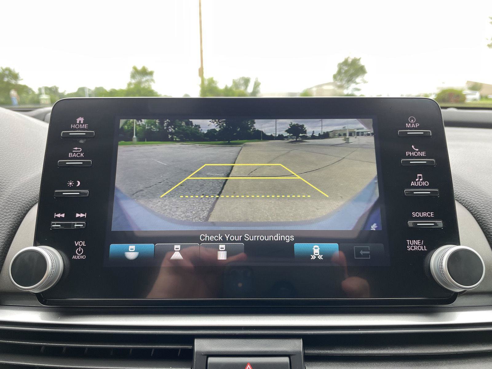 Used 2022 Honda Accord Touring image 23
