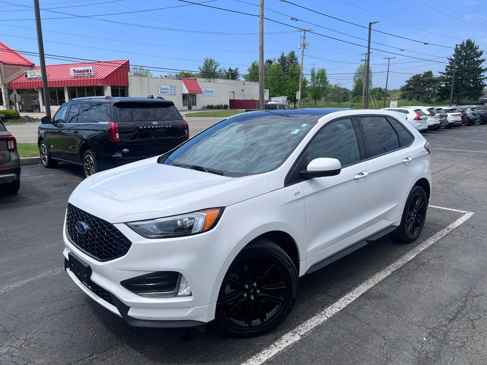 Certified 2023 Ford Edge ST-Line AWD/4WD image 19