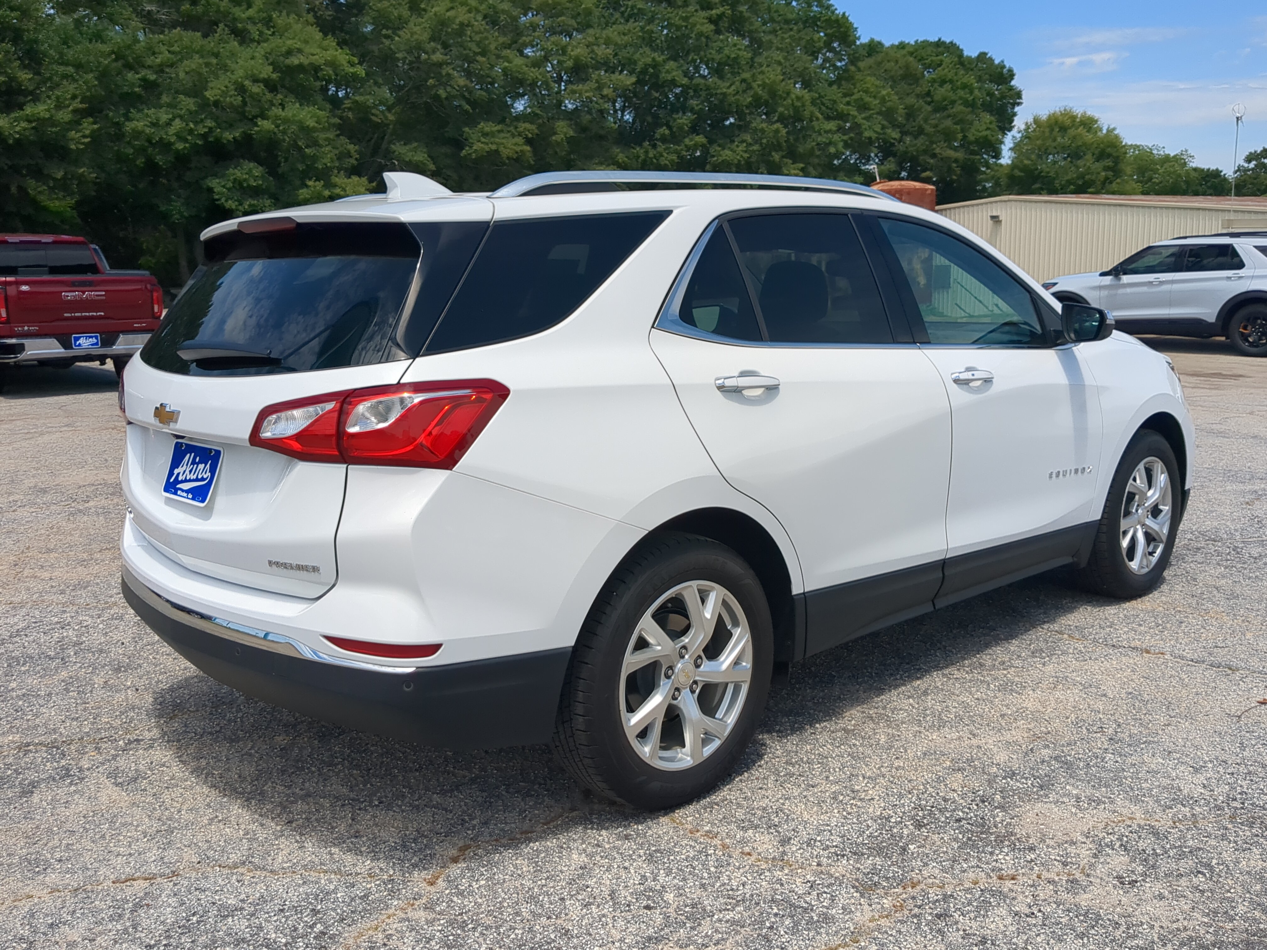 Used 2020 Chevrolet Equinox Premier FWD image 3