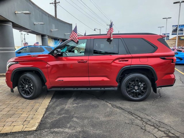 Used 2026 Toyota Sequoia Limited AWD/4WD image 3