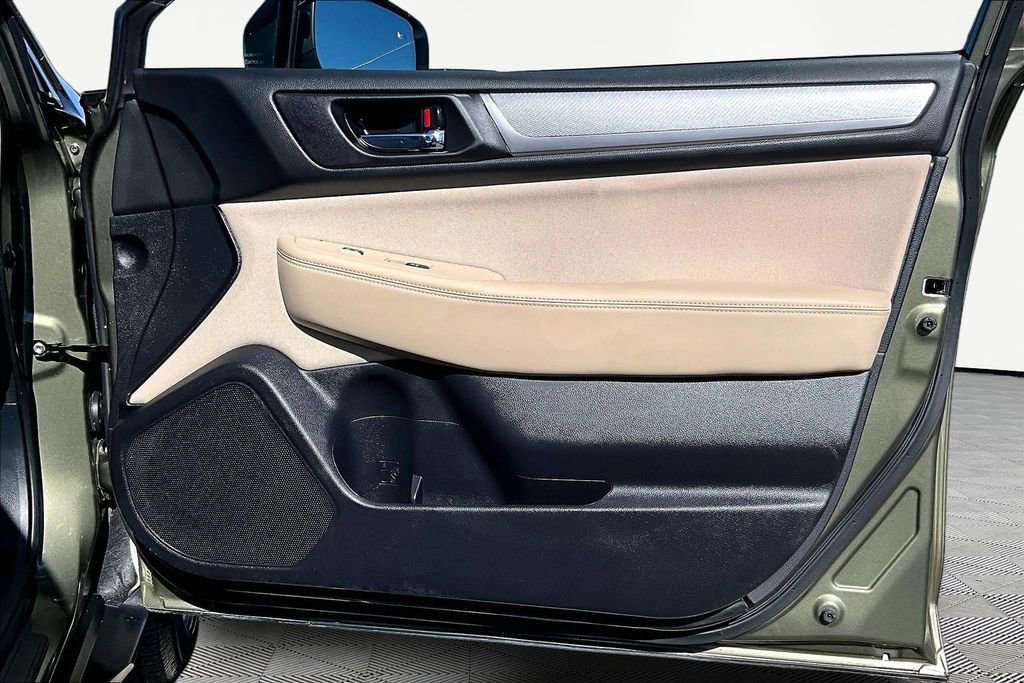 Used 2019 Subaru Outback 2.5i Premium image 24