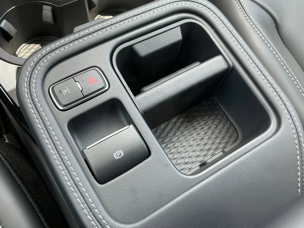 Certified 2025 Ford Mustang Mach-E Select RWD image 45