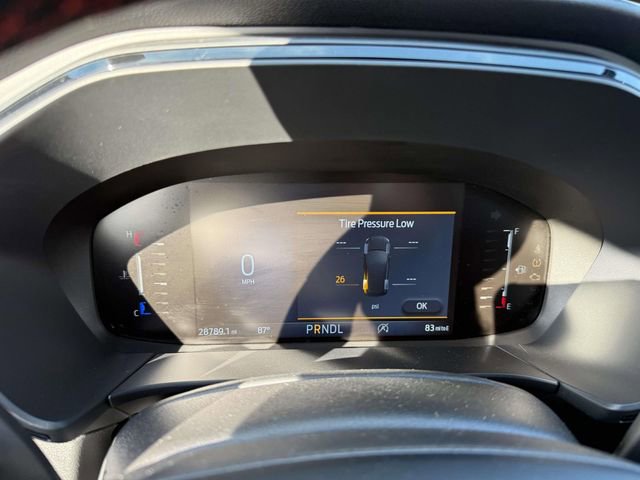 Certified 2025 Ford Escape ST-Line Select AWD/4WD image 34