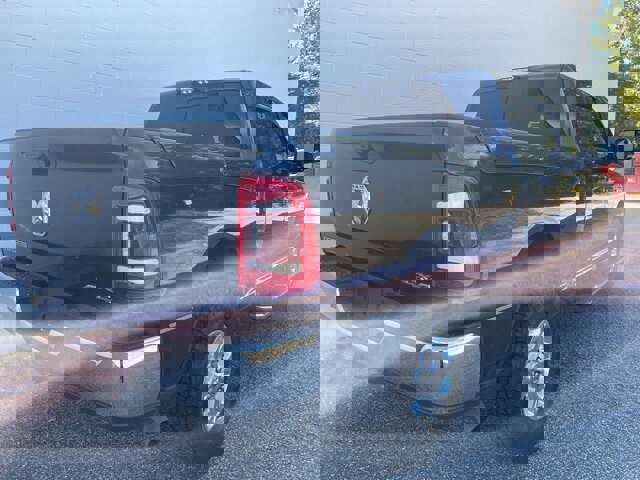 Used 2021 RAM 2500 Big Horn w/ Level 2 Equipment Group image 3