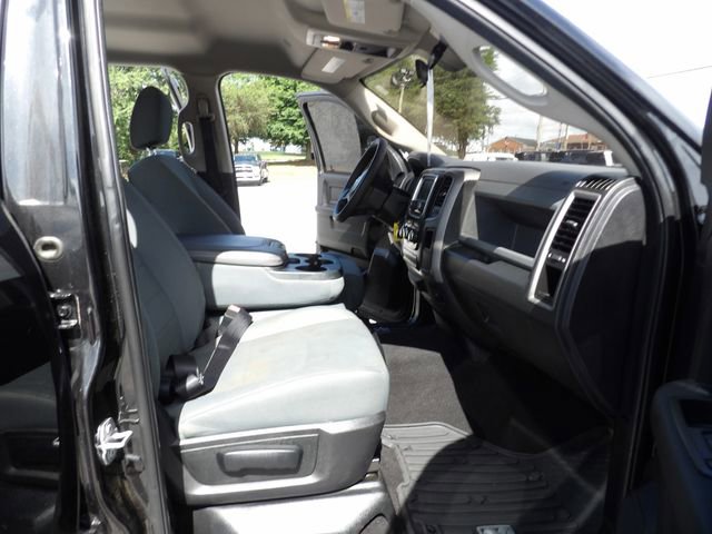 Used 2018 RAM 1500 Express w/ Black Ram 1500 Express Group RWD image 35