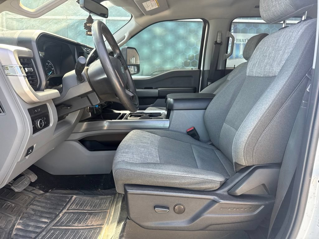 Certified 2023 Ford F350 XLT w/ 360-Degree Camera Package AWD/4WD image 9