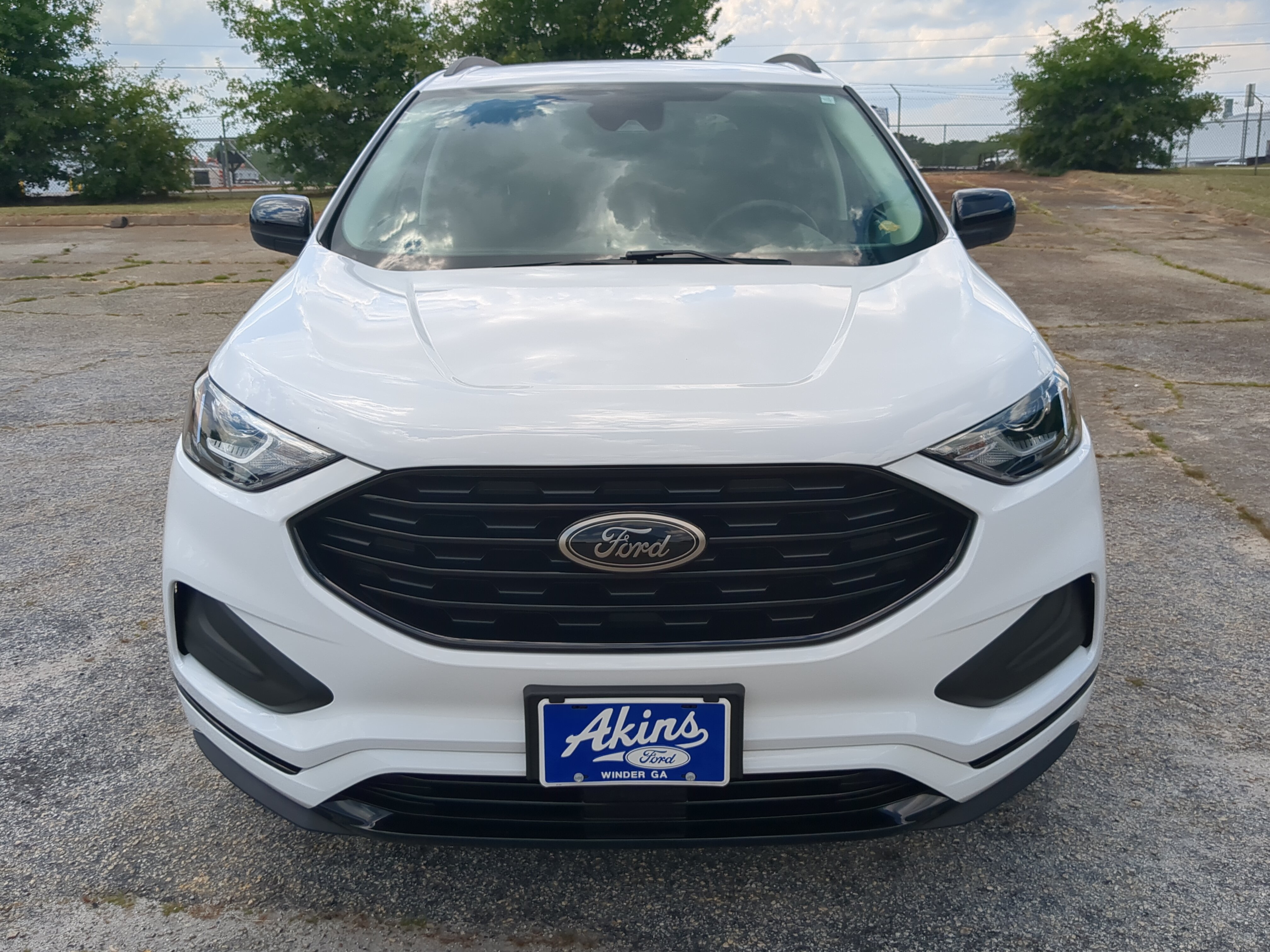 Certified 2024 Ford Edge SE w/ Black Appearance Package AWD/4WD image 7