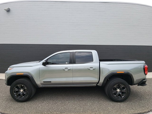 Used 2024 GMC Canyon Elevation w/ Elevation Premium Package RWD image 3