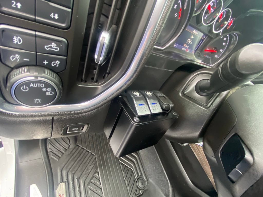 Used 2021 Chevrolet Silverado 1500 LT Trail Boss w/ Convenience Package II AWD/4WD image 13