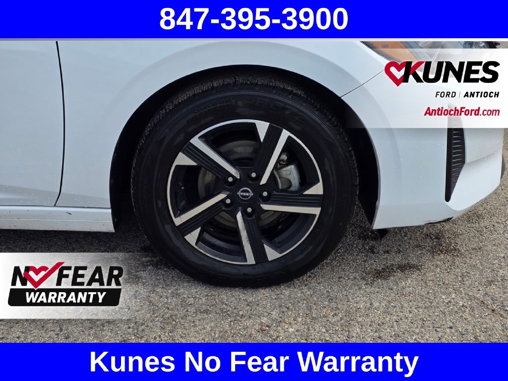 Used 2024 Nissan Sentra SV FWD image 12