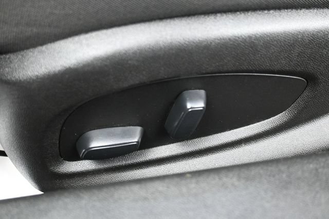 Used 2019 Chevrolet Camaro LS RWD image 12