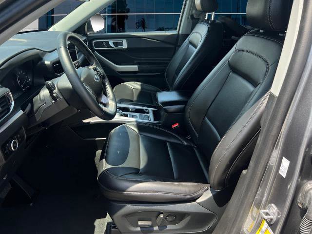Certified 2023 Ford Explorer XLT w/ Equipment Group 202A RWD image 10