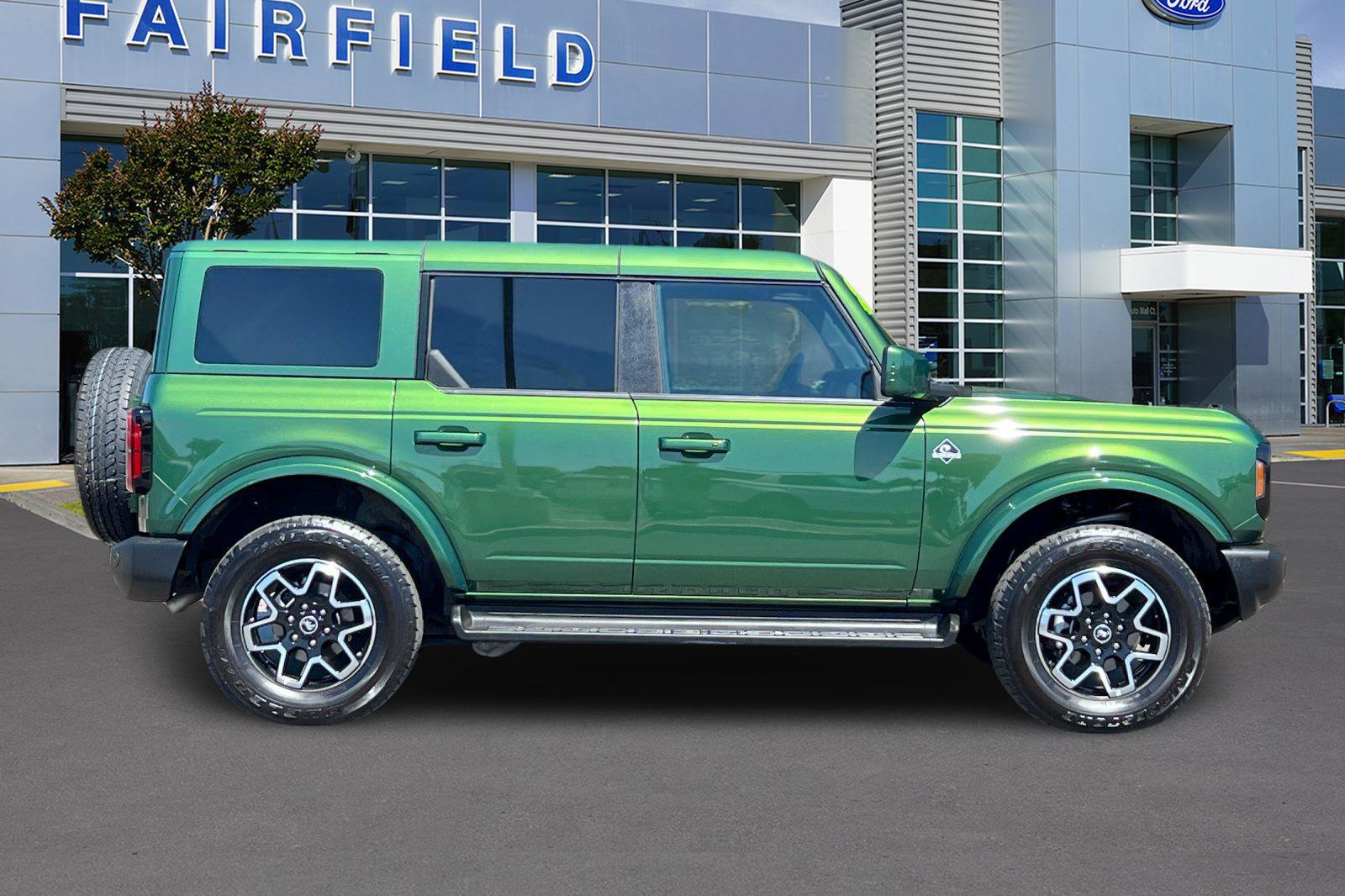 Certified 2025 Ford Bronco Outer Banks AWD/4WD image 7