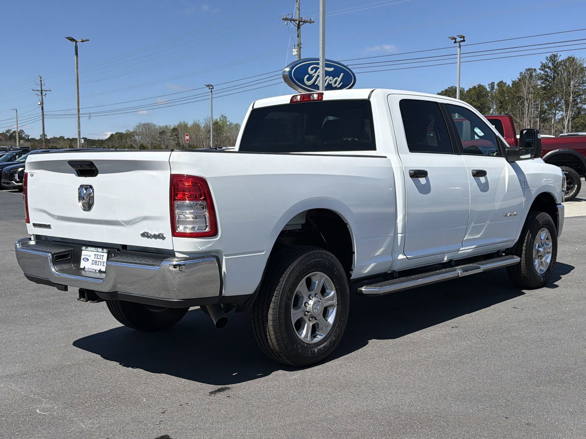 Used 2024 RAM 2500 Big Horn w/ Bed Utility Group image 4