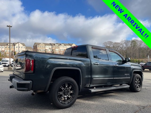 Used 2018 GMC Sierra 1500 SLT image 3