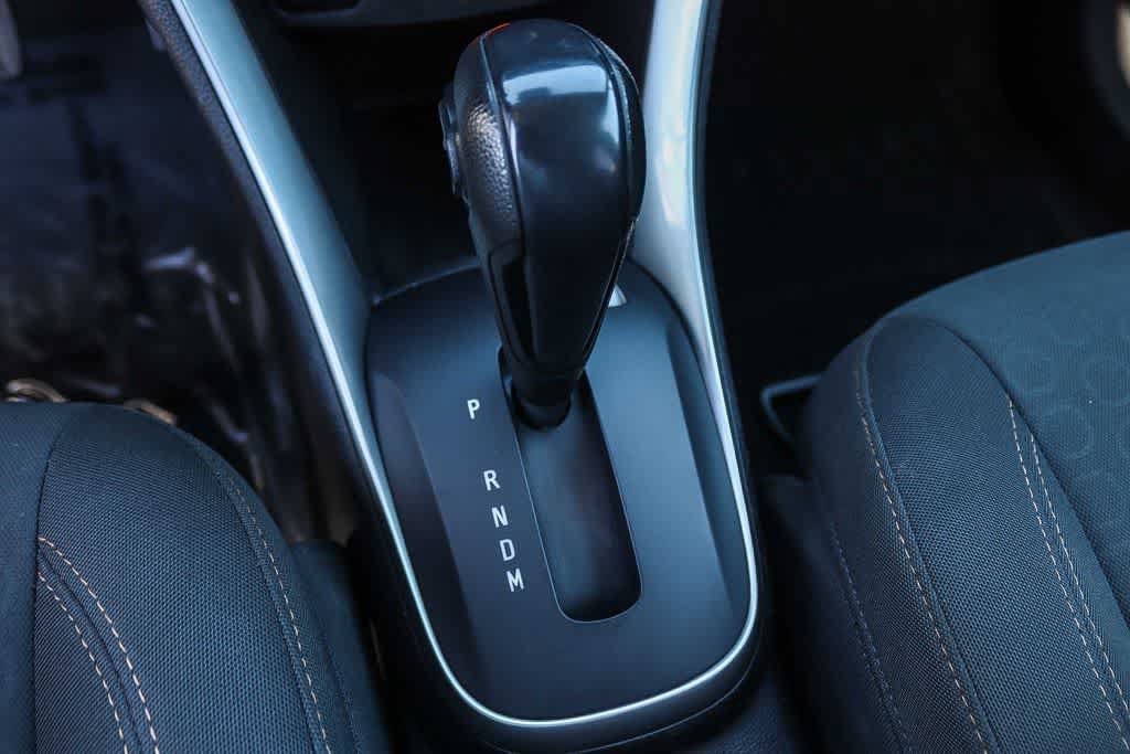 Used 2022 Chevrolet Trax LS w/ Tint and Cruise Package FWD image 19