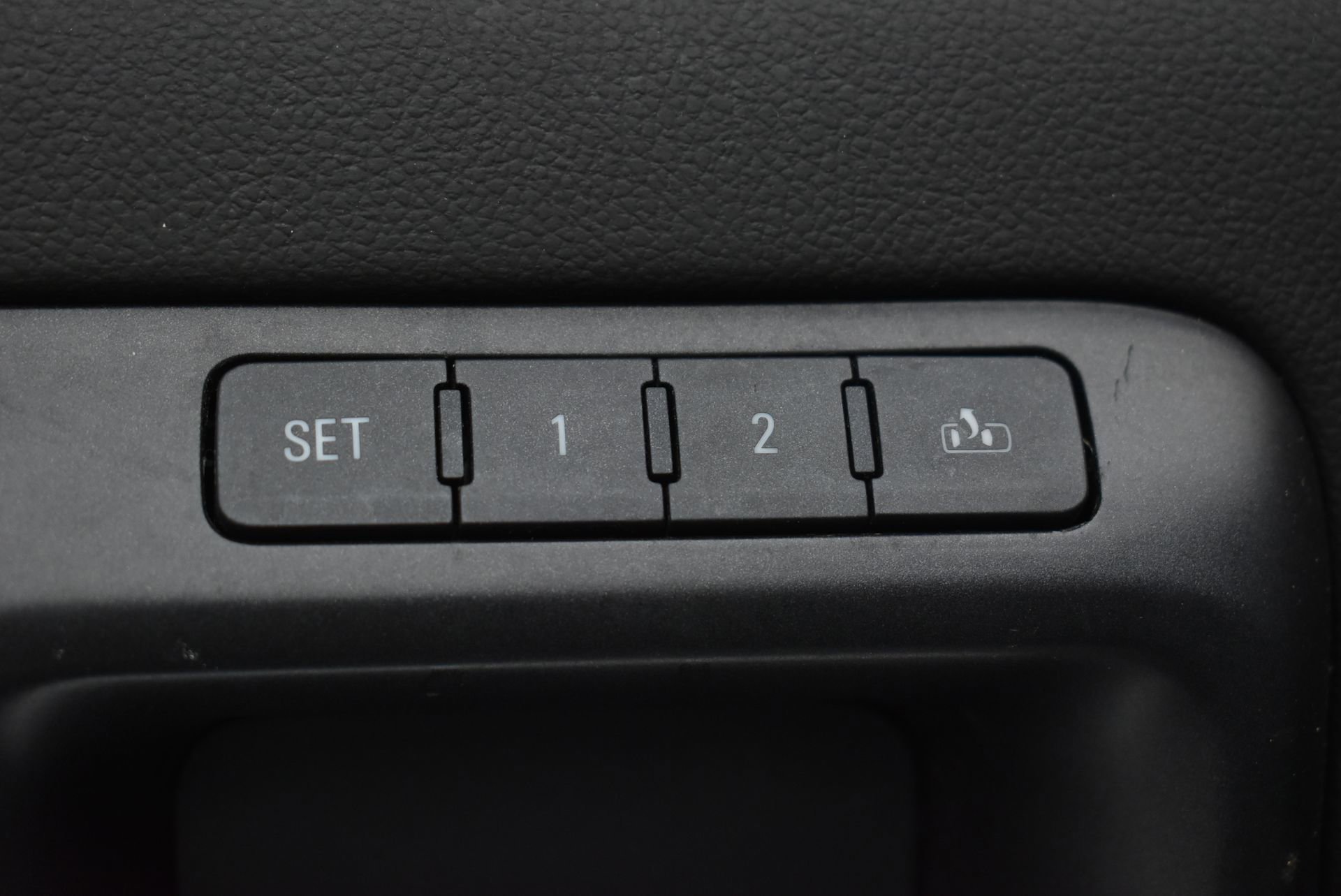 Used 2019 Chevrolet Silverado 3500 LTZ image 13