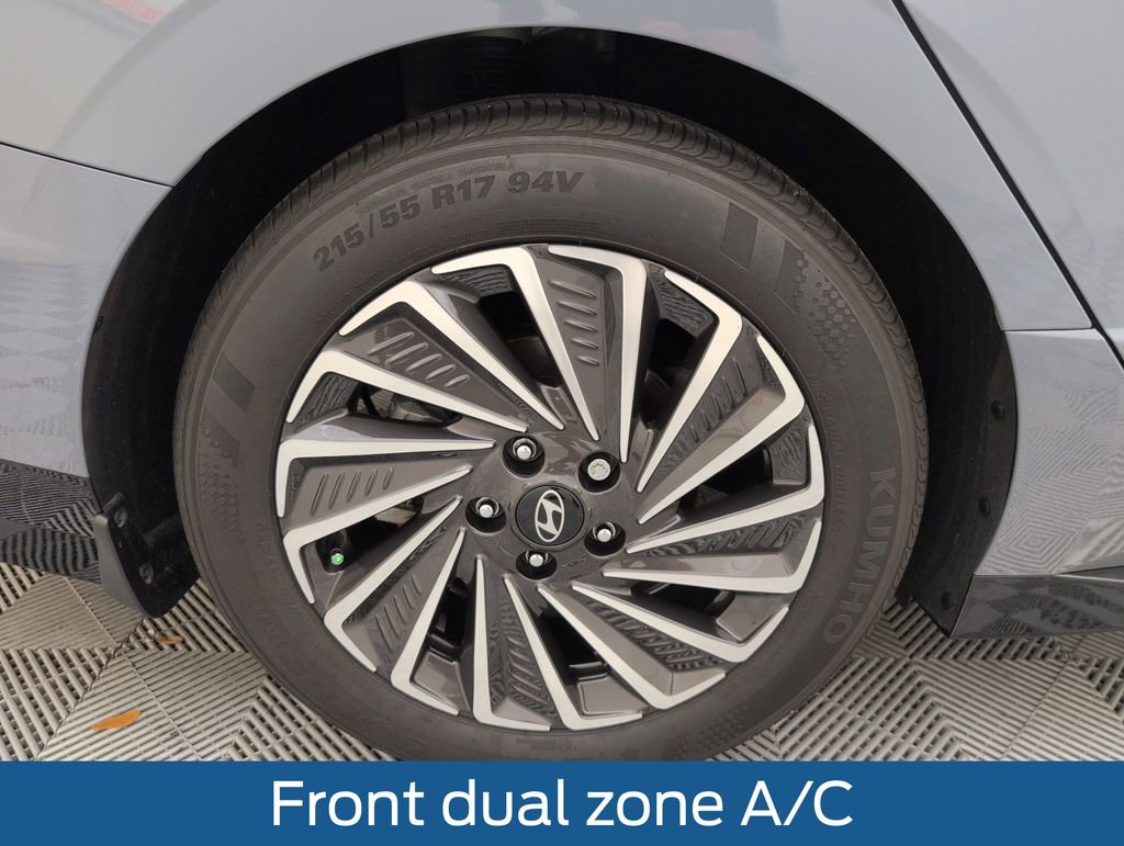 Used 2025 Hyundai Sonata Limited FWD image 20