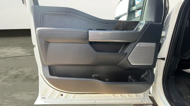 Certified 2025 Ford F350 Lariat image 16