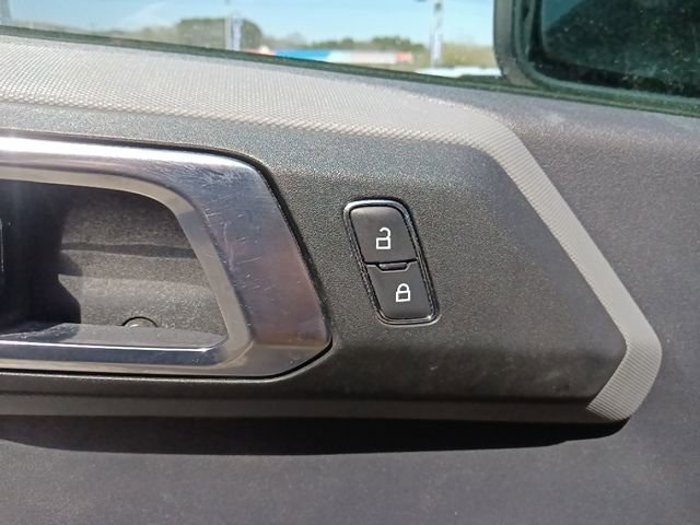 Certified 2021 Ford Bronco Black Diamond w/ Sasquatch Package image 12