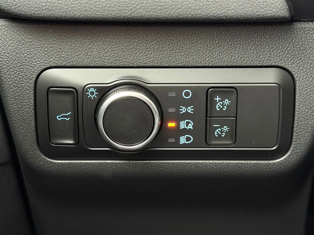 Certified 2022 Ford Escape SE w/ Convenience Package image 18