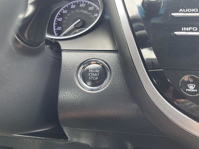 Used 2018 Toyota Camry XLE FWD image 24