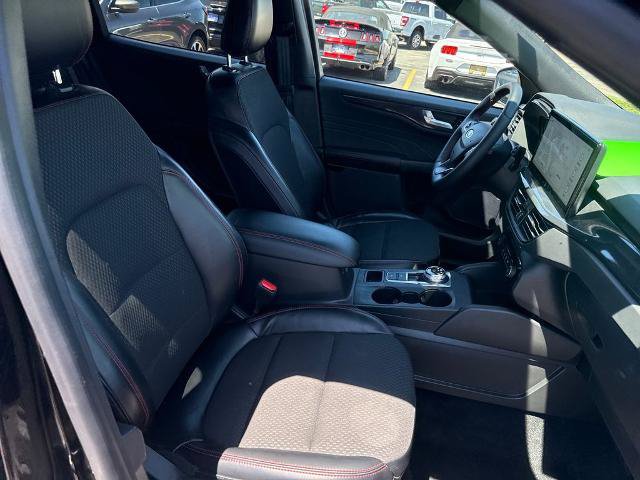 Certified 2024 Ford Escape ST-Line w/ Tech Pack #1 AWD/4WD image 13