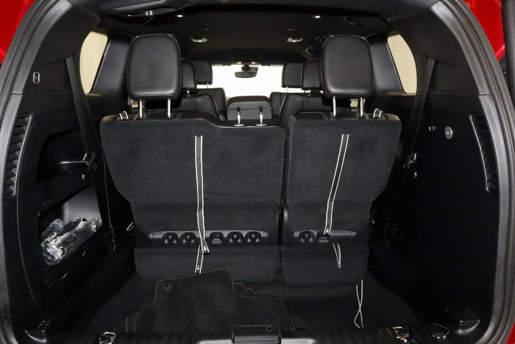 Used 2025 Chrysler Pacifica Select FWD image 13