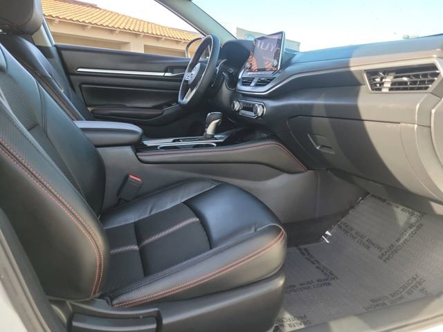 Used 2024 Nissan Altima 2.5 SR image 21