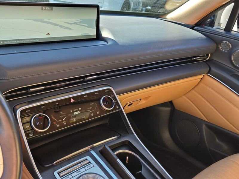 Used 2021 Genesis GV80 2.5T w/ Prestige Package 04 image 24