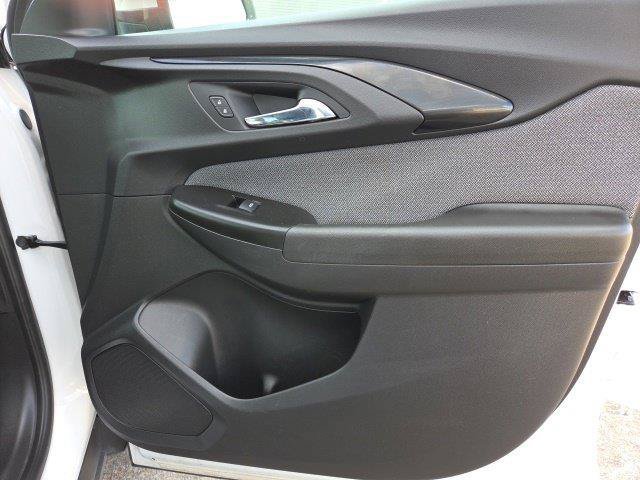 Used 2021 Chevrolet TrailBlazer LT w/ Premium Seating Package FWD image 22
