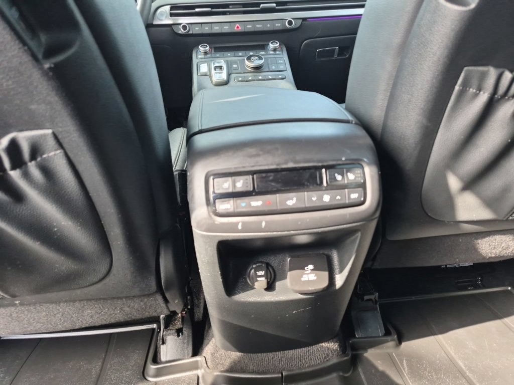 Used 2024 Hyundai Palisade Limited FWD image 14